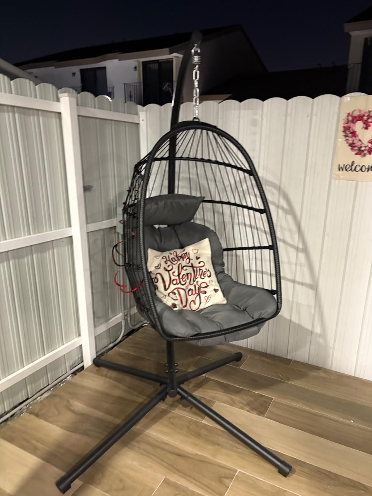 Egg Chair with Stand